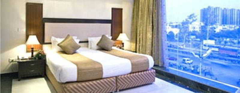 Clarks Inn, Pacific Mall Ghaziabad Εξωτερικό φωτογραφία