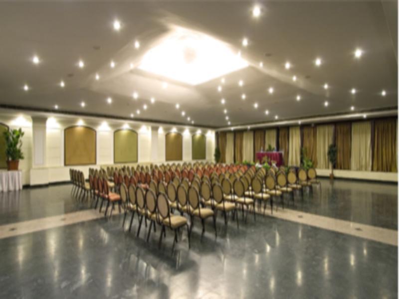 Clarks Inn, Pacific Mall Ghaziabad Εξωτερικό φωτογραφία