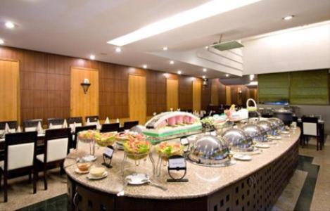 Clarks Inn, Pacific Mall Ghaziabad Εξωτερικό φωτογραφία